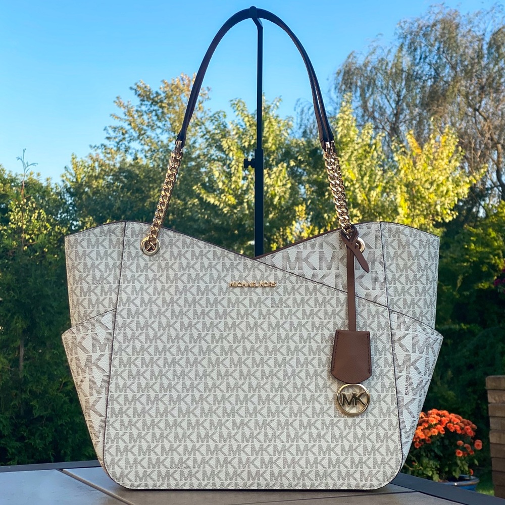 NWT Michael Kors Jet Set Chain Shoulder Tote